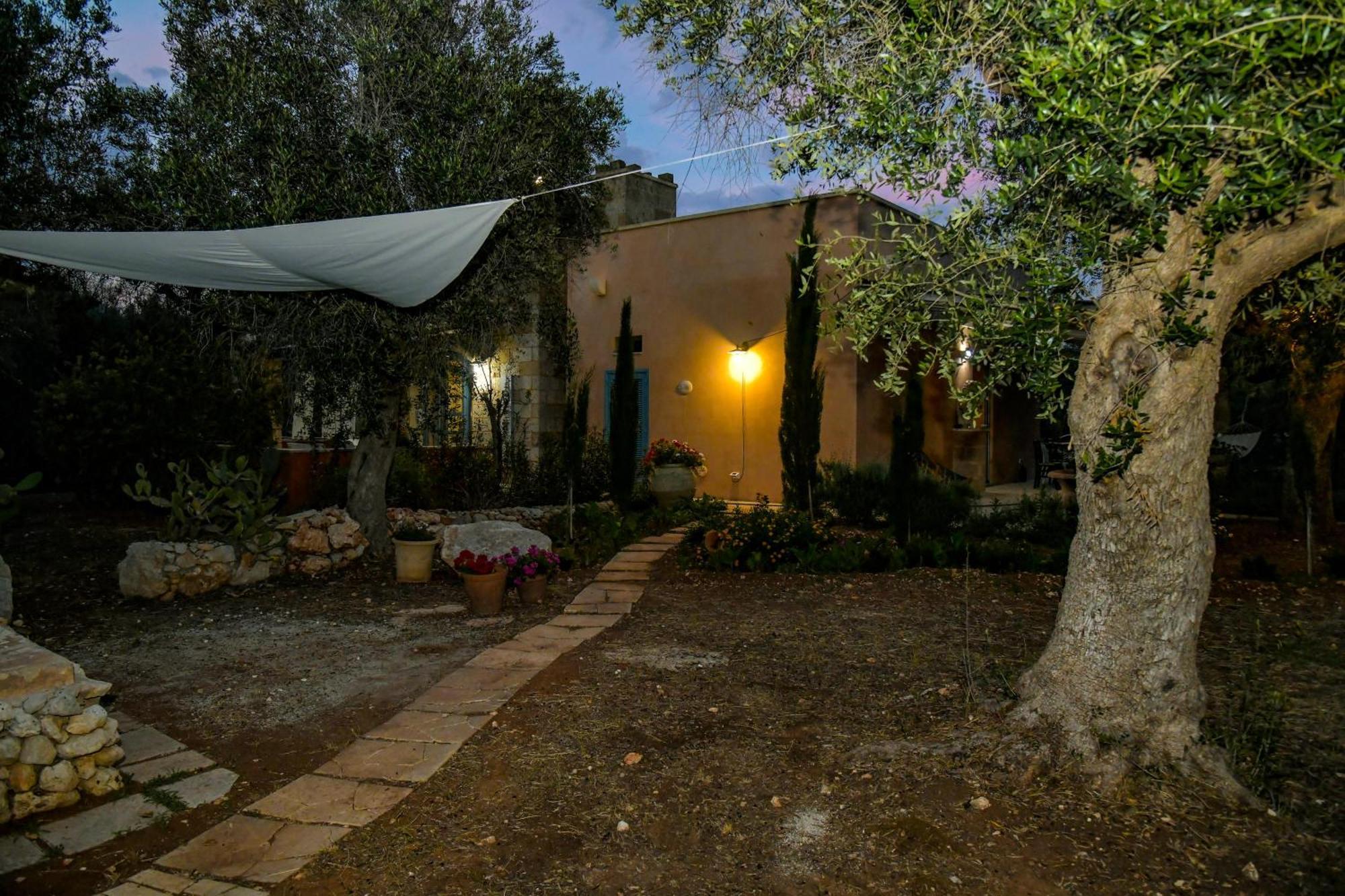 Case Fra Gli Ulivi Spongano Εξωτερικό φωτογραφία